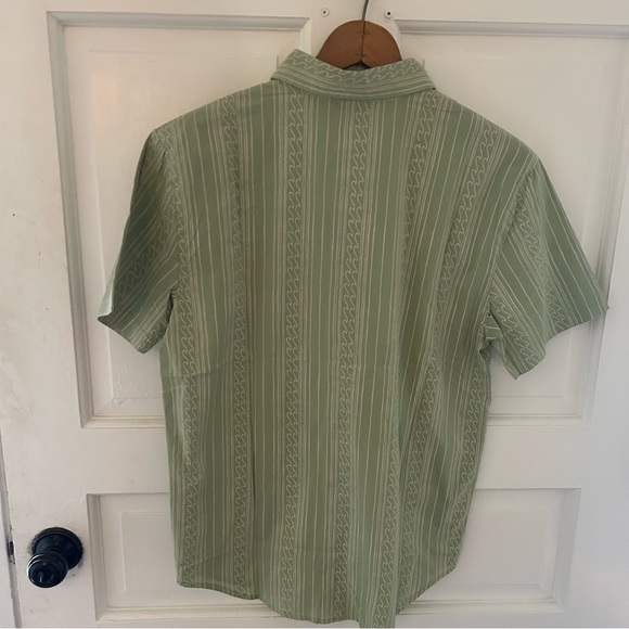 NWT Billabong LowTide Short Sleeve Button Up Small Green - Picture 2 of 9